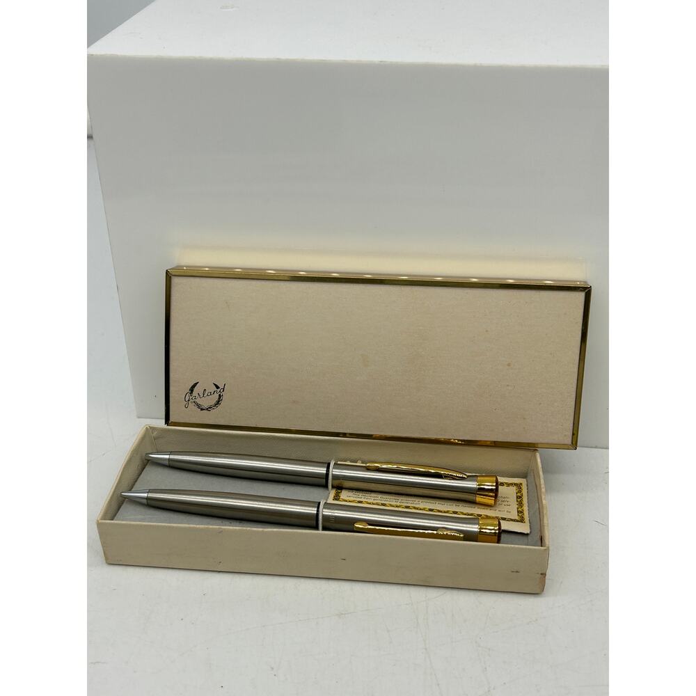 Garland Pen And Pencil Set Box Silver with Gold accent looks new